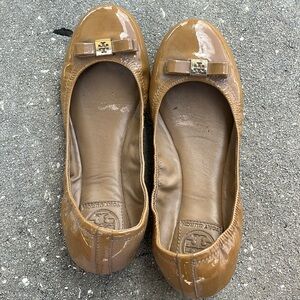 Tory Burch Patent leather ballerina